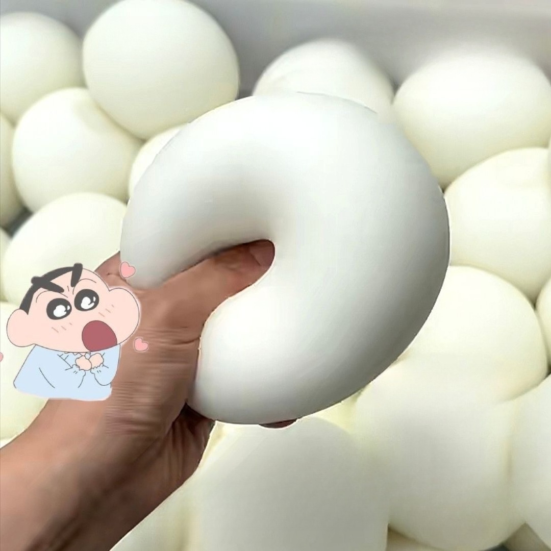 Big Squishy Bread Stress Ball  - Party Games For Adults And Kids 评论和价格