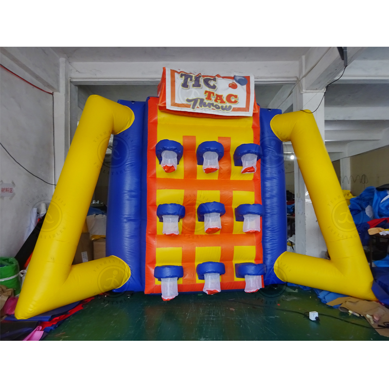 Indoor Outdoor Giant Inflatabl - Giant Connect Four 评论和价格